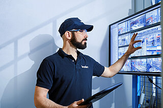 Digital equipment capture for technical facility management